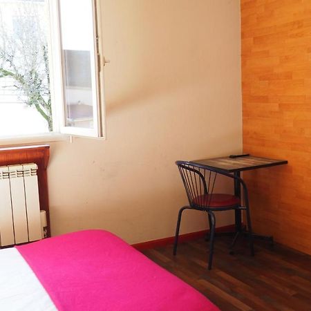 Hotel Le Logis De La Garenne Morestel Zewnętrze zdjęcie